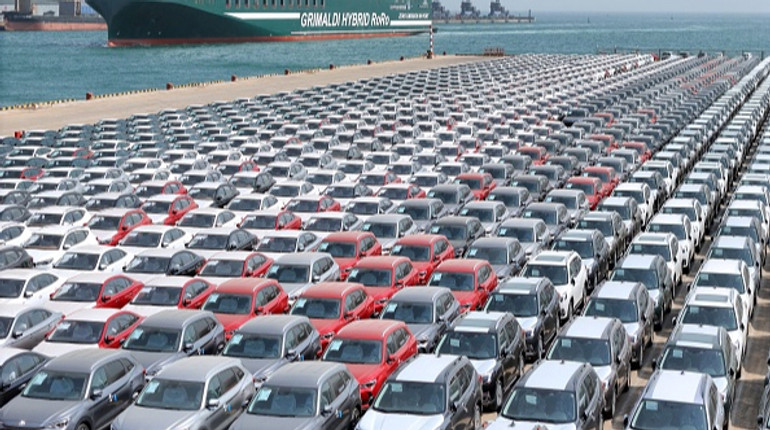 Впервые в Украине самыми популярными среди новых авто стали электрокары