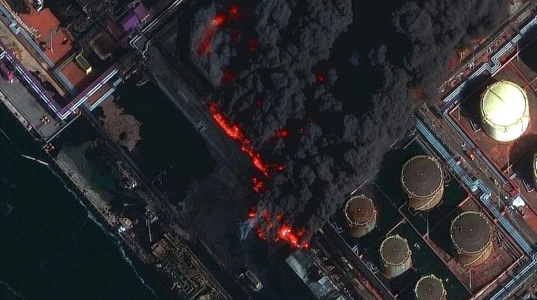 Українські дрони атаками на балтійські порти спалили мільярд доларів доходів РФ від нафти