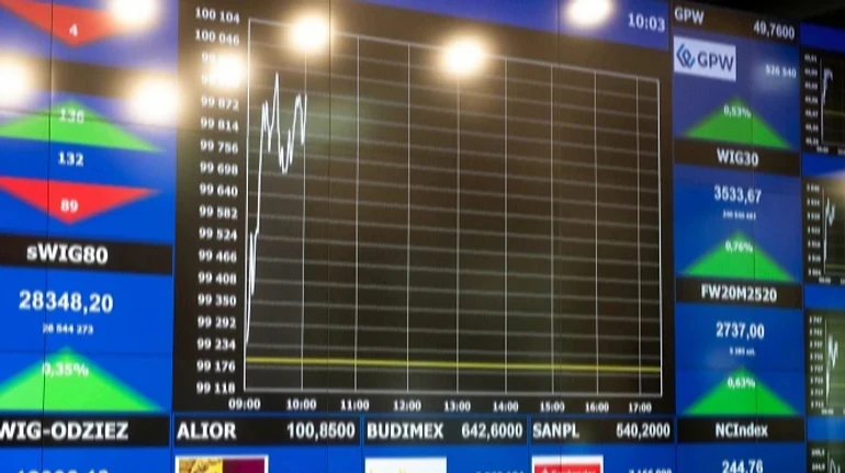 Азиатские производители чипов подогрели акции на развивающихся рынках - СМИ