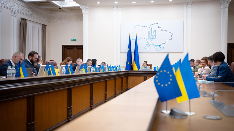 Відновлення втрачених через обстріли водійських документів буде безкоштовним