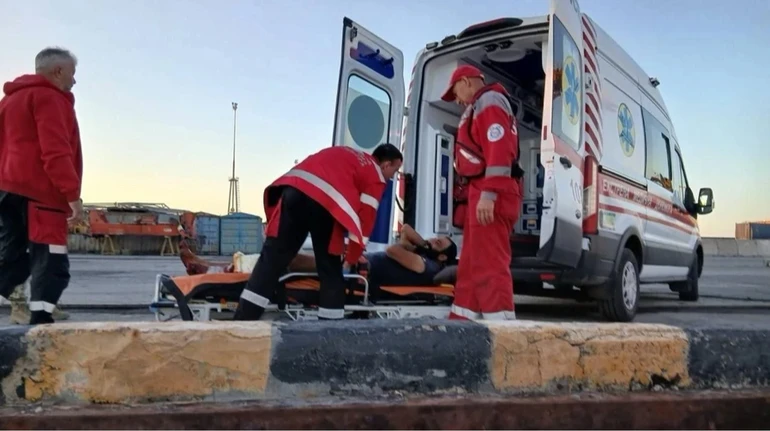 Российские беспилотники атаковали два судна в Чёрном море: погиб член экипажа, есть раненые