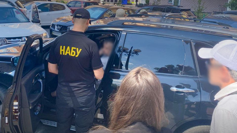 Среди фигурантов нардеп: НАБУ и САП разоблачили масштабную коррупцию на закупках РЭБ