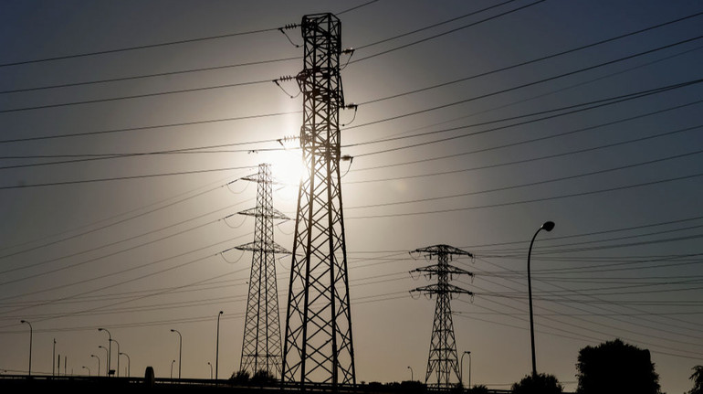 После обстрелов часть общин в 5 областях остается без света