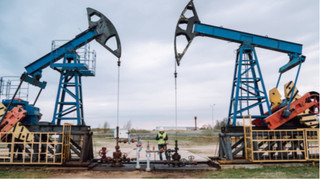 Цены на нефть реагируют на ожидания новой ставки ФРС