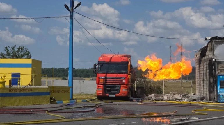 Через удари на півдні збільшується паливне навантаження на кордони – експерт