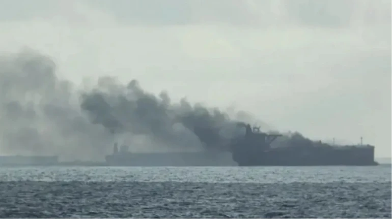 Иран заявил о захвате двух судов возле Ормуза