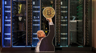 Фірма з орбіти Трампа витратила $2 мільярди на Bitcoin
