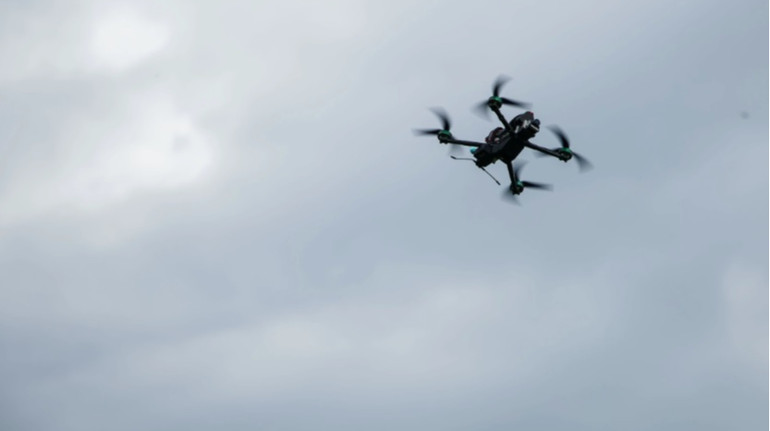 Минобороны начало собственное производство FPV-дронов