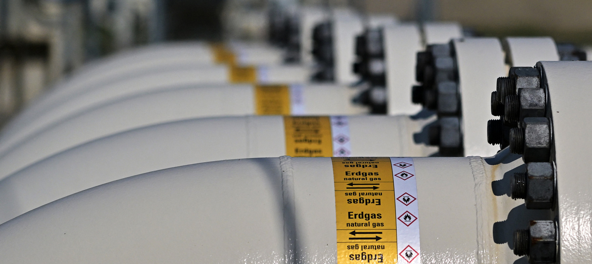 Європа не може без російського газу, Україна не припиняє транзит. Як же позбавити Кремль 100 мільярдів?