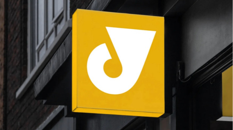 Укрпошта оновила стиль: змінила логотип та шрифт