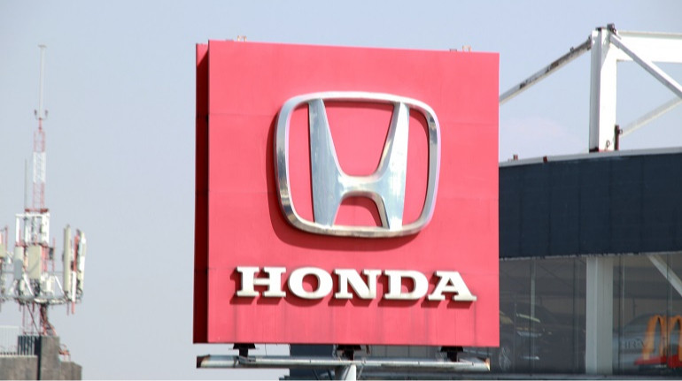 Honda отзывает почти 300 тысяч автомобилей в США из-за проблемы с двигателем