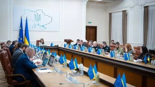 Правительство потратило за 3 месяца более трех четвертей годового резерва. Какие риски?