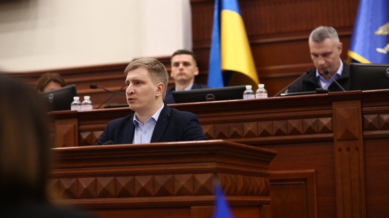 Секретарь Киевсовета Владимир Бондаренко ушел с должности