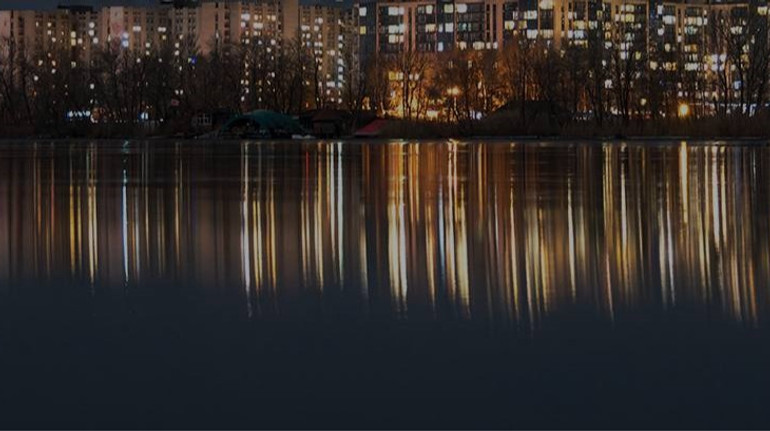 Энергетики вернули свет на левом берегу города Днепр после обстрелов РФ