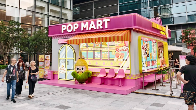 Pop Mart прогнозує понад чотири мільярди доходу у 2025 році та готує запуск міні-Лабубу