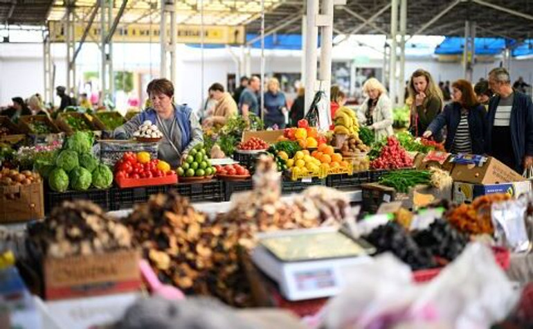 Продуктовий кошик українця 2023: як змінились ціни на базові продукти