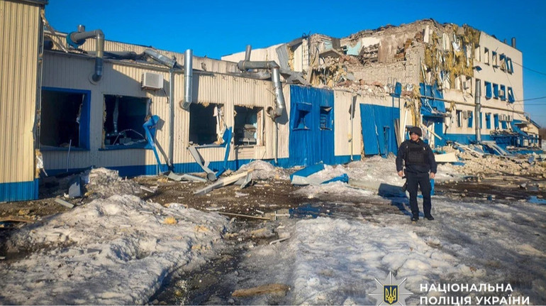 Россияне ударили по гражданским предприятиям в Глухове на Сумщине