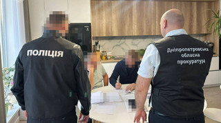 Чиновников Днепровского горсовета поймали на закупочных сделках