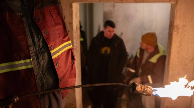 У Києві ведуть роботи з повернення тепла до 102 житлових будинків –  Кулеба