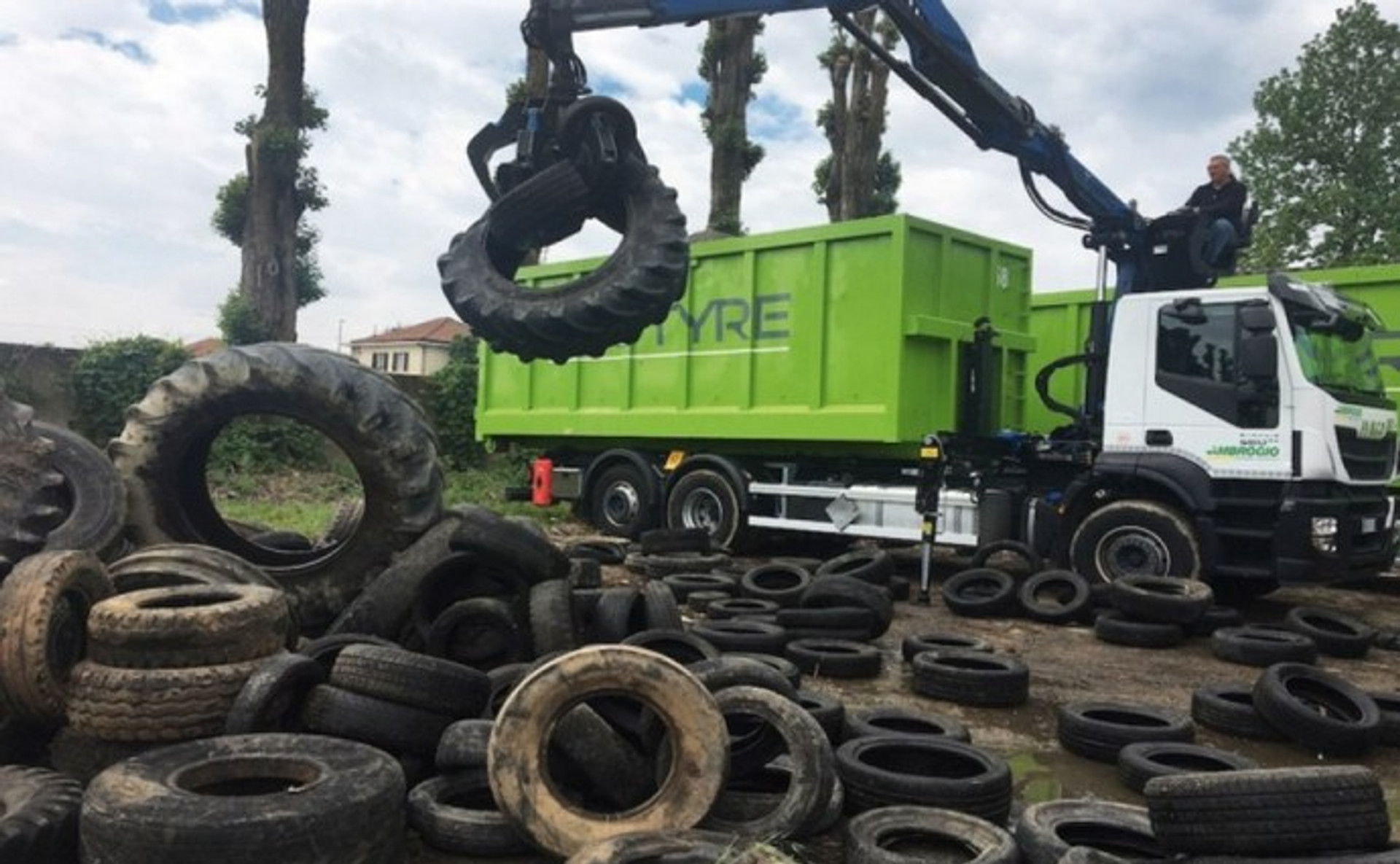 Як старі шини перетворити на ресурс: Історія українського стартапу EcoTyre, який в Україні не на часі