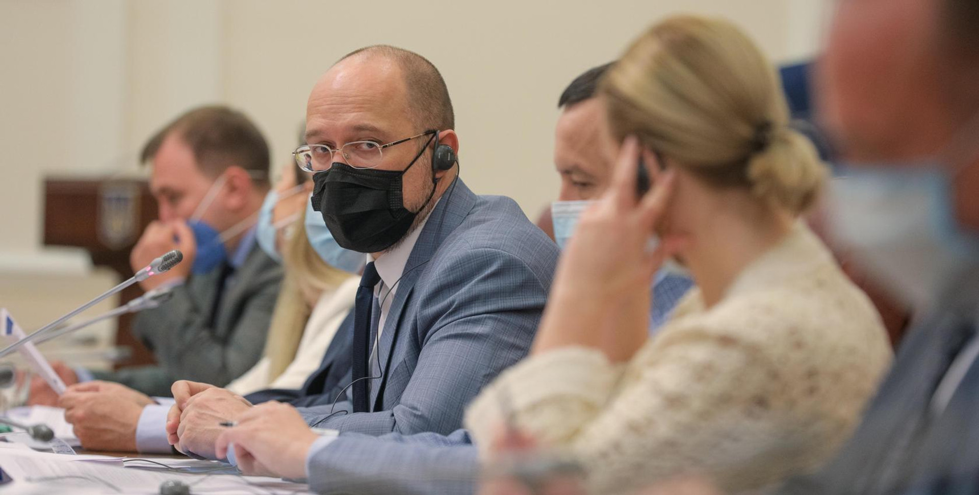 Дійні корови для олігархів та популістів: зміни в державних компаніях під загрозою