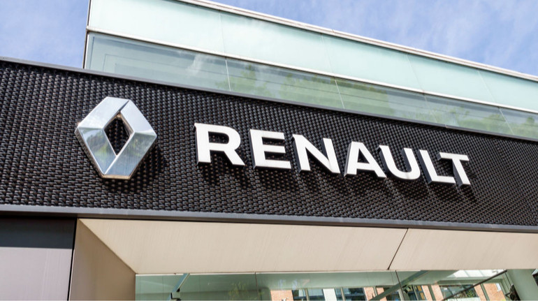 Акции Renault упали на 17% после назначения временного гендиректора