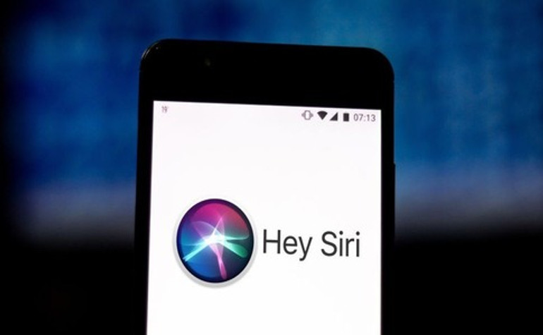 Apple шукає аналітика для Siri зі знанням українських діалектів