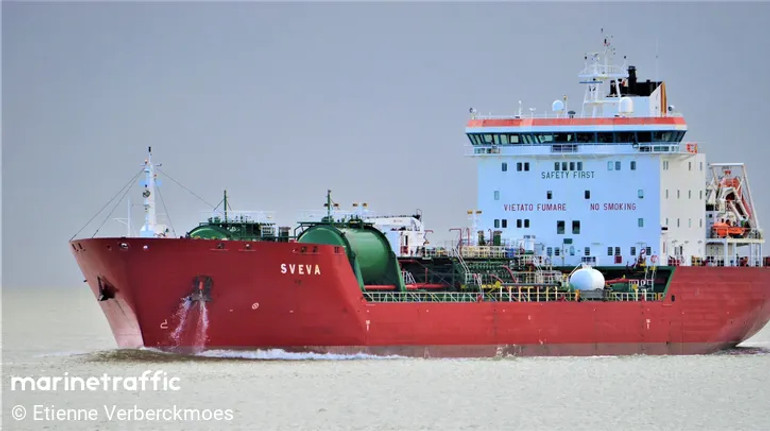 Россия атаковала гражданское судно с украинским маслом