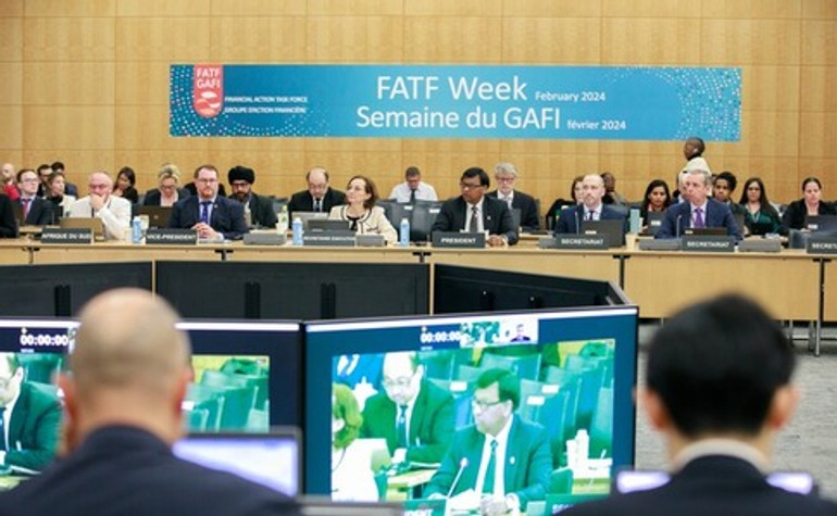 FATF знову не внесла Росію до чорного списку