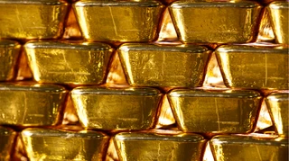 Эскалация войны с Ираном продолжает толкать цены на золото вверх