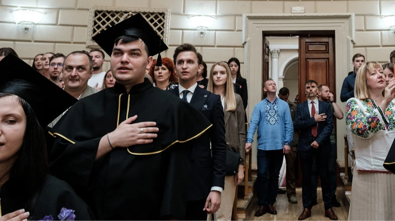 Рада підтримала запровадження державних грантів на вищу освіту: як вони працюють