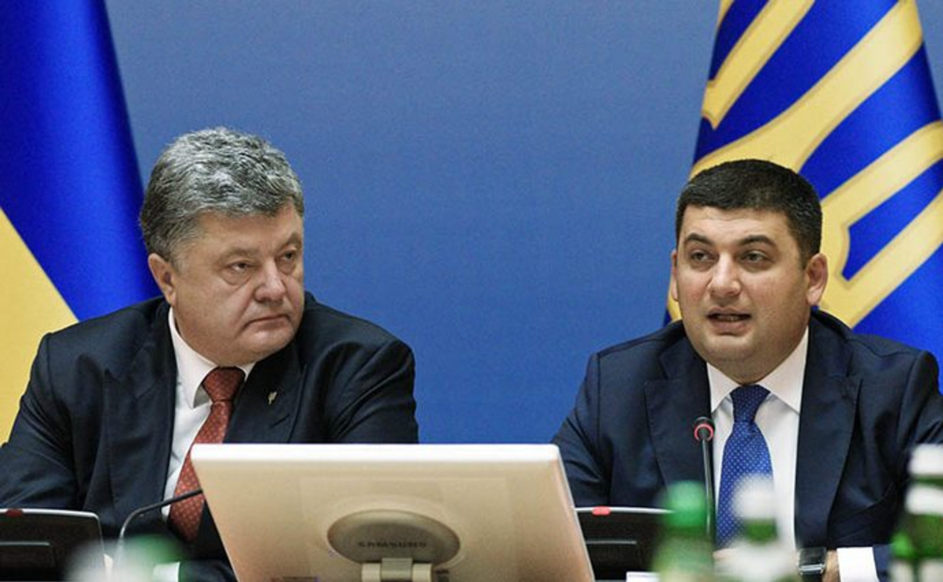 Сім пробоїн українського судна. Що було у 2016 не так