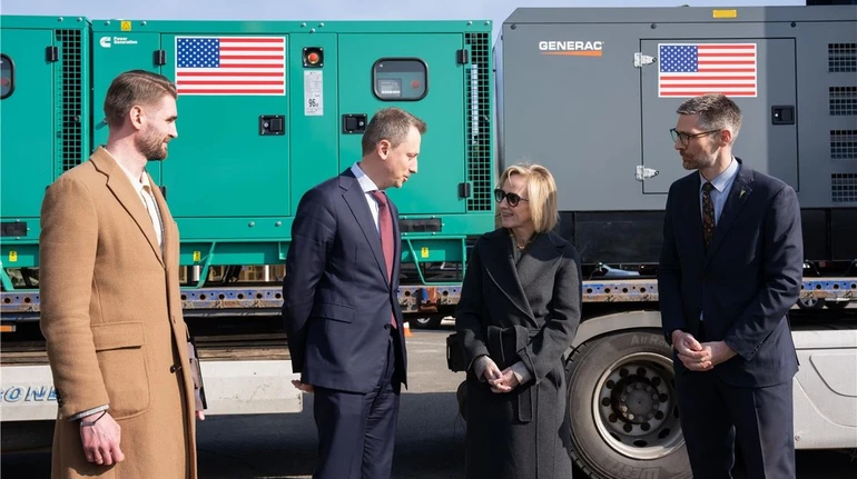 США передали генератори для водогосподарських організацій України