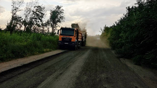 На Харківщині відремонтували прифронтові дороги за 796 мільйонів з резевного фонду