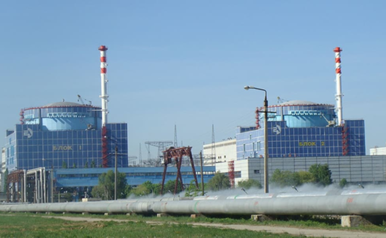 РФ фотографує українські АЕС з супутників Китаю, можливо, для підготовки ударів – Зеленський