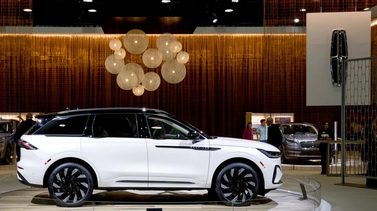 Американський Ford повертає з Китаю додому виробництво позашляховиків Lincoln