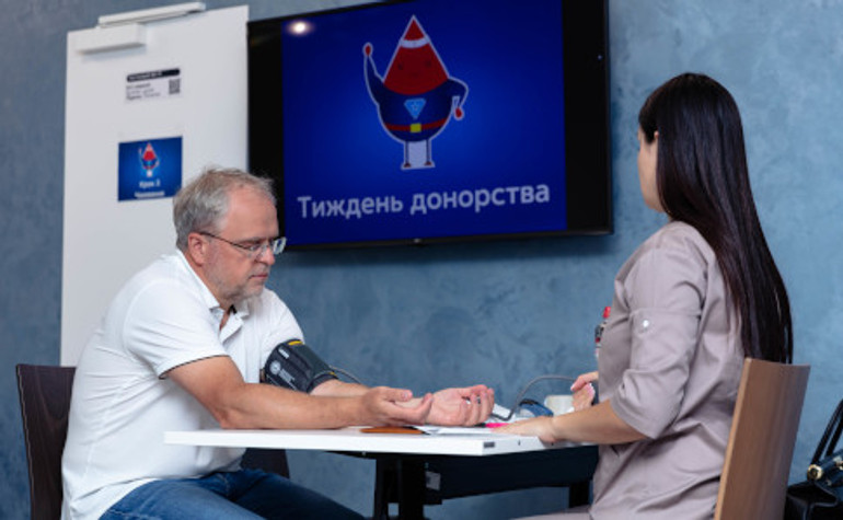 100 сотрудников Киевстара сдали 45 литров донорской крови (укр)
