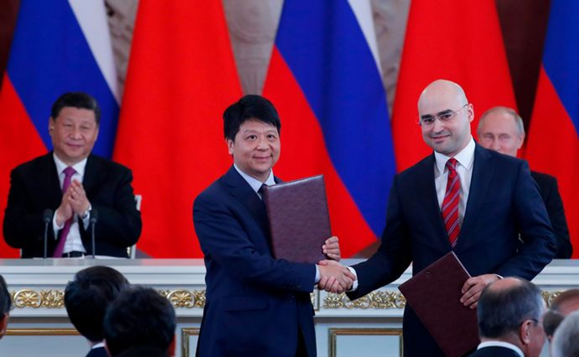 Lenovo та Xiaomi тихо йдуть з Росії. Huawei, Alibaba, Tencent наступні?