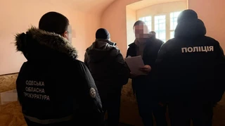 Экс-чиновник миграционной службы не сумел скрыть нелегальные доходы