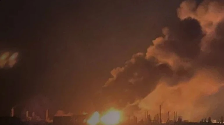 Российские порты Приморск и Усть-Луга остановили экспорт нефти после атаки дронов