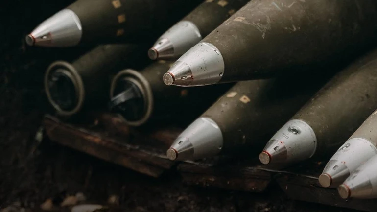 Україна за рік втратила більше мільярда доларів на оборонних закупівлях – NYT