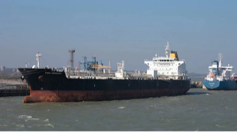 Россия заработала более 7 миллиардов евро за две недели благодаря войне в Иране - СМИ