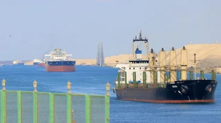 Прохід ключовою морською артерією планети суттєво подорожчає