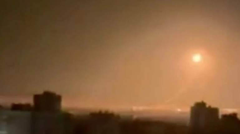 У Росії заявили про ракетний удар по підстанціях Бєлгорода: у місті зникли світло та вода