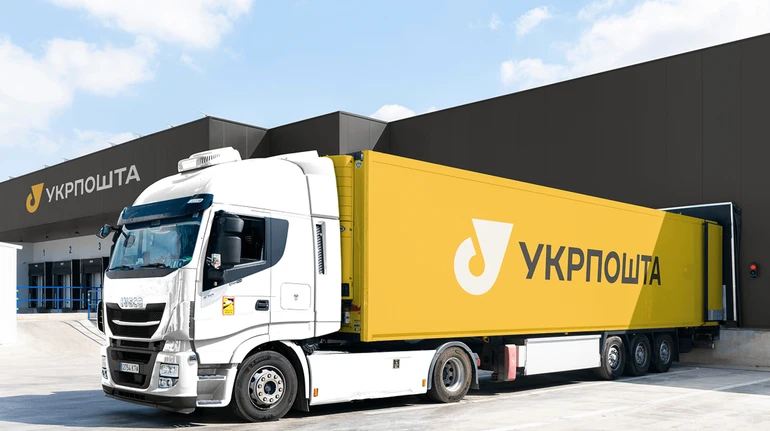 Укрпошта заявляє, що покращила доставку попри удари по інфраструктурі