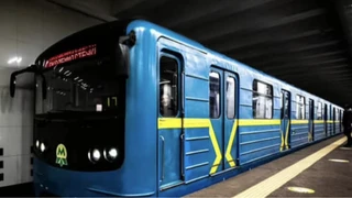 У Києві станції метро працюватимуть на годину довше: який розклад
