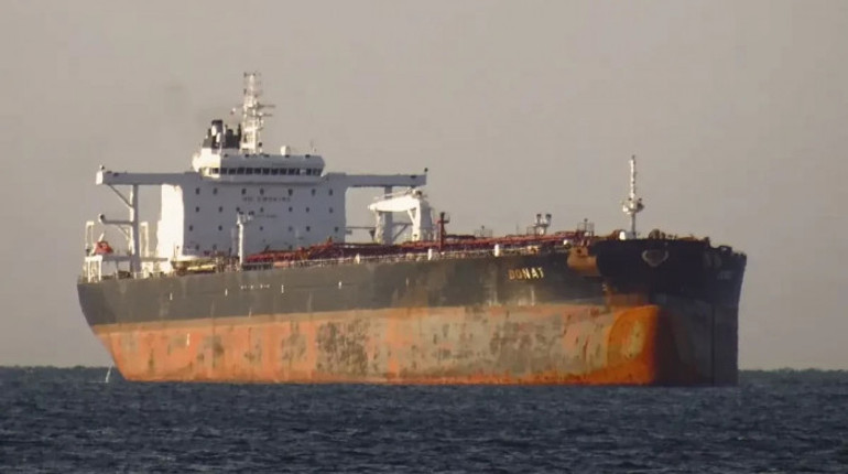 Крупнейшие порты РФ на Балтике значительно сократили перевалку нефти