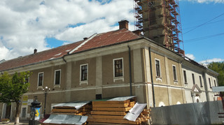 Ратушу на Тернопольщине достроят за 12 миллионов: цены на материалы завышены