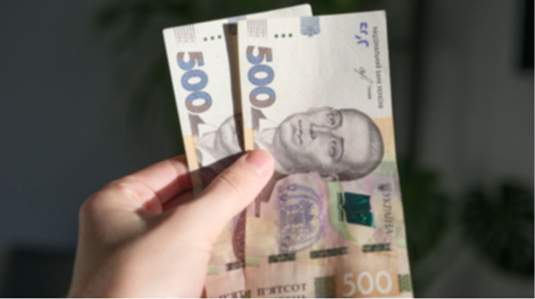 63% українців донатили на ЗСУ у 2024 році, 5% донатять щодня – опитування Rakuten Viber