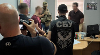 Преступные схемы на таможнях: правоохранители раскрыли детали масштабных обысков